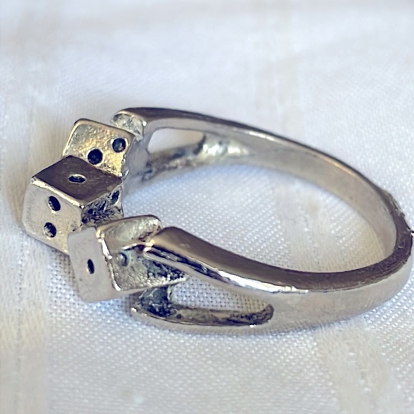 3D Lucky Dice Silver Tone Metal Gambler’s Good Luck Ring - Picture 7 of 8